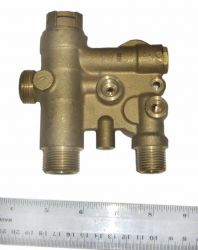 5693870 Клапан трехходовой для котлов Baxi